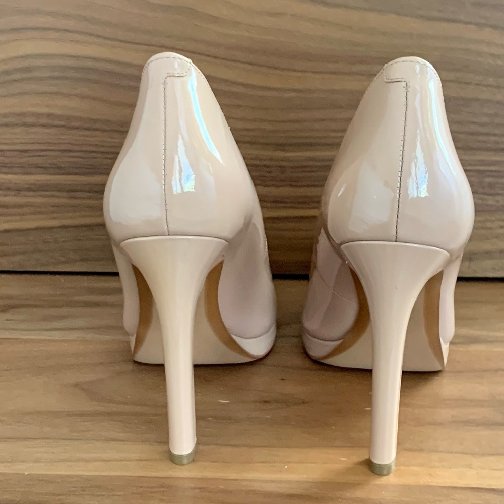 Michael Kors Patent Pumps - Picture 3 of 7